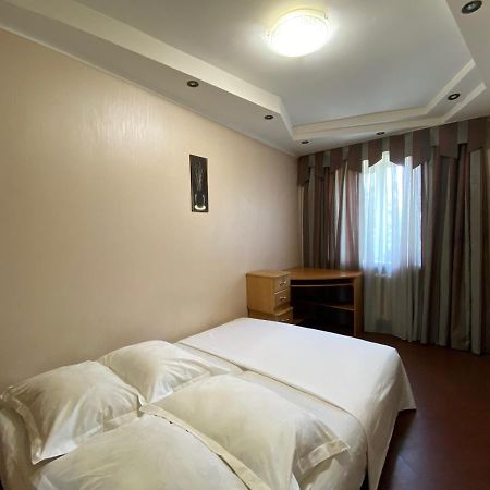2-Bedroom Apartment Most City Center Area Dnipro Exterior foto
