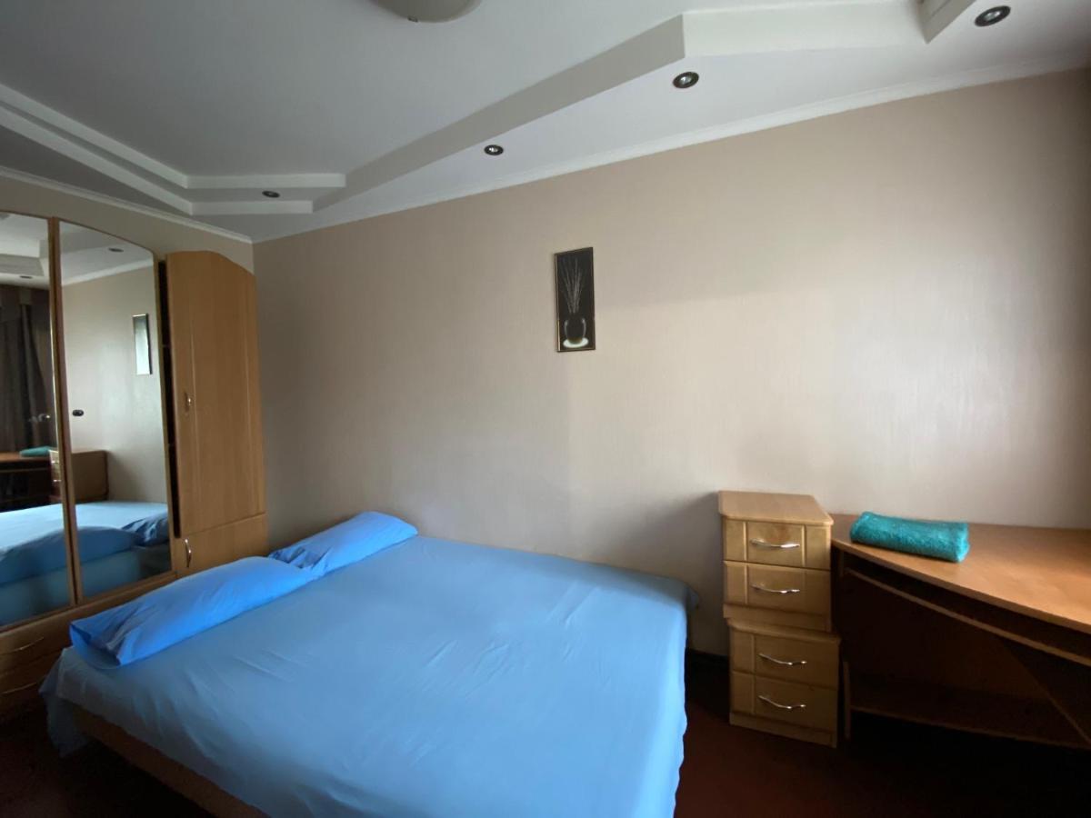 2-Bedroom Apartment Most City Center Area Dnipro Exterior foto